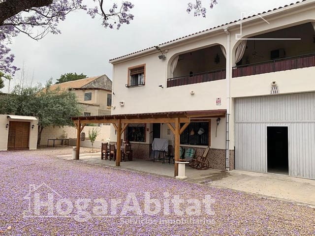 Chalet de 4 habitaciones en Carcaixent en venta con piscina garaje - 650.000 € (Ref: 8480762)