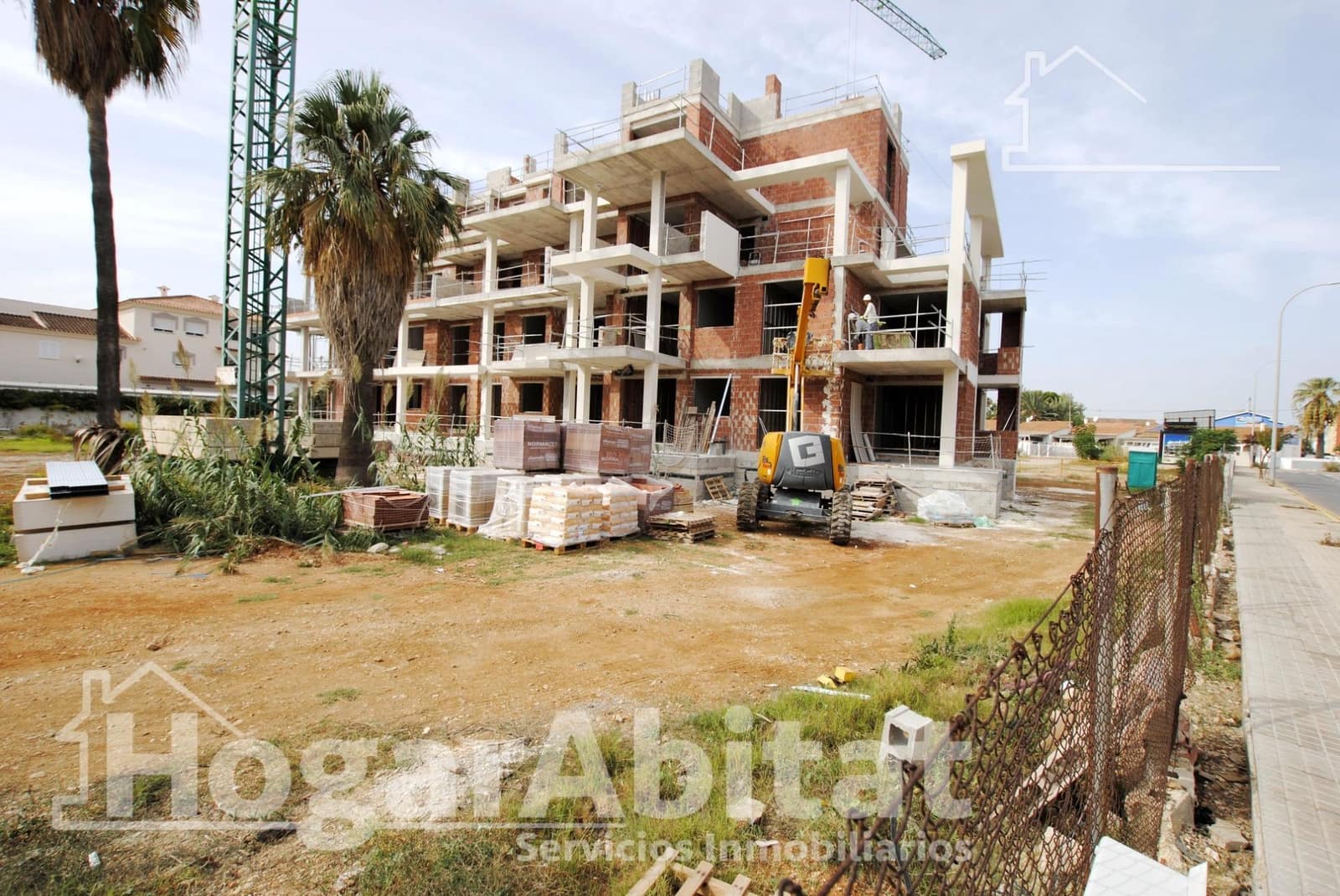Piso de 2 habitaciones en Dénia en venta con piscina garaje - 315.000 € (Ref: 8589066)