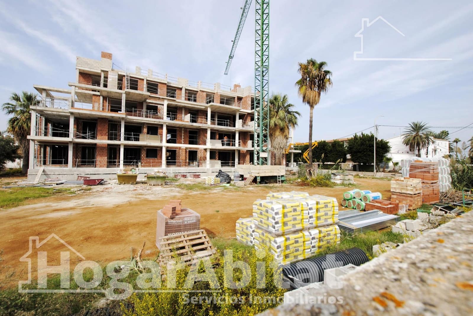 Piso de 2 habitaciones en Dénia en venta con piscina garaje - 315.000 € (Ref: 8589066)