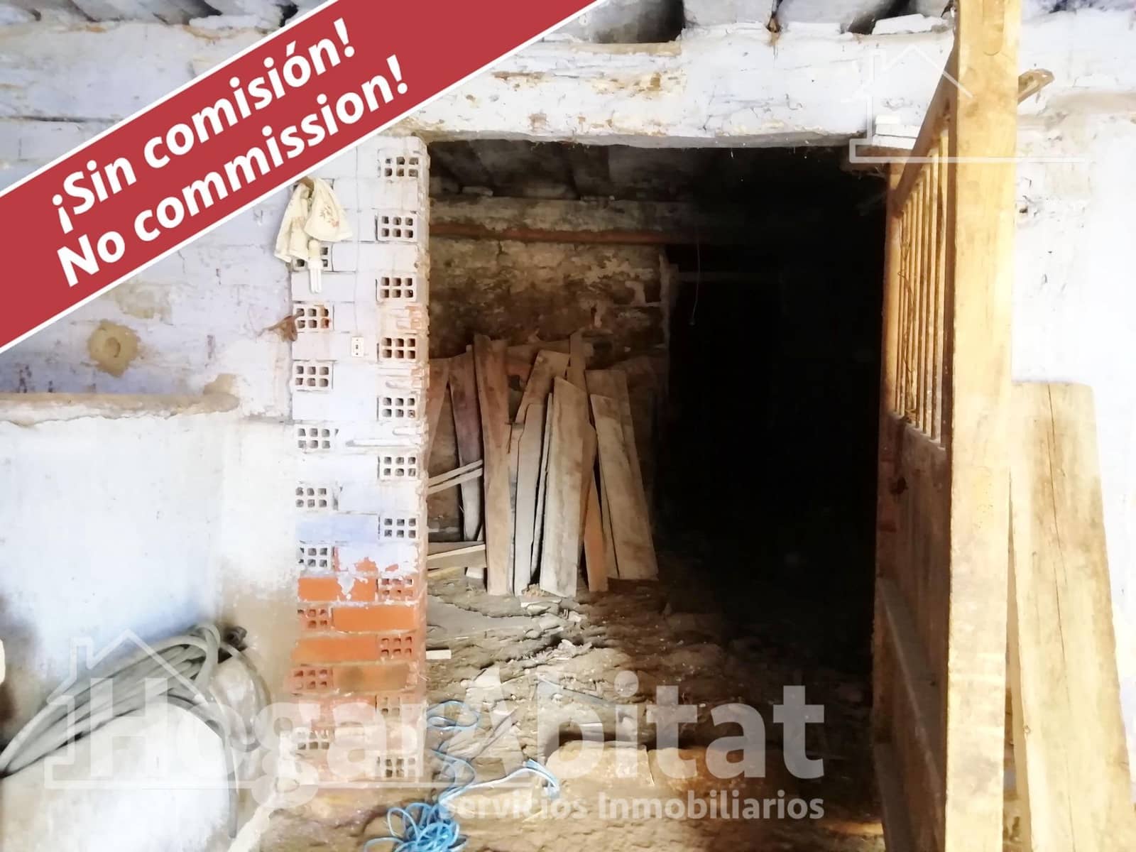 Townhouse for sale in Allepuz - € 53,000 (Ref: 8645219)