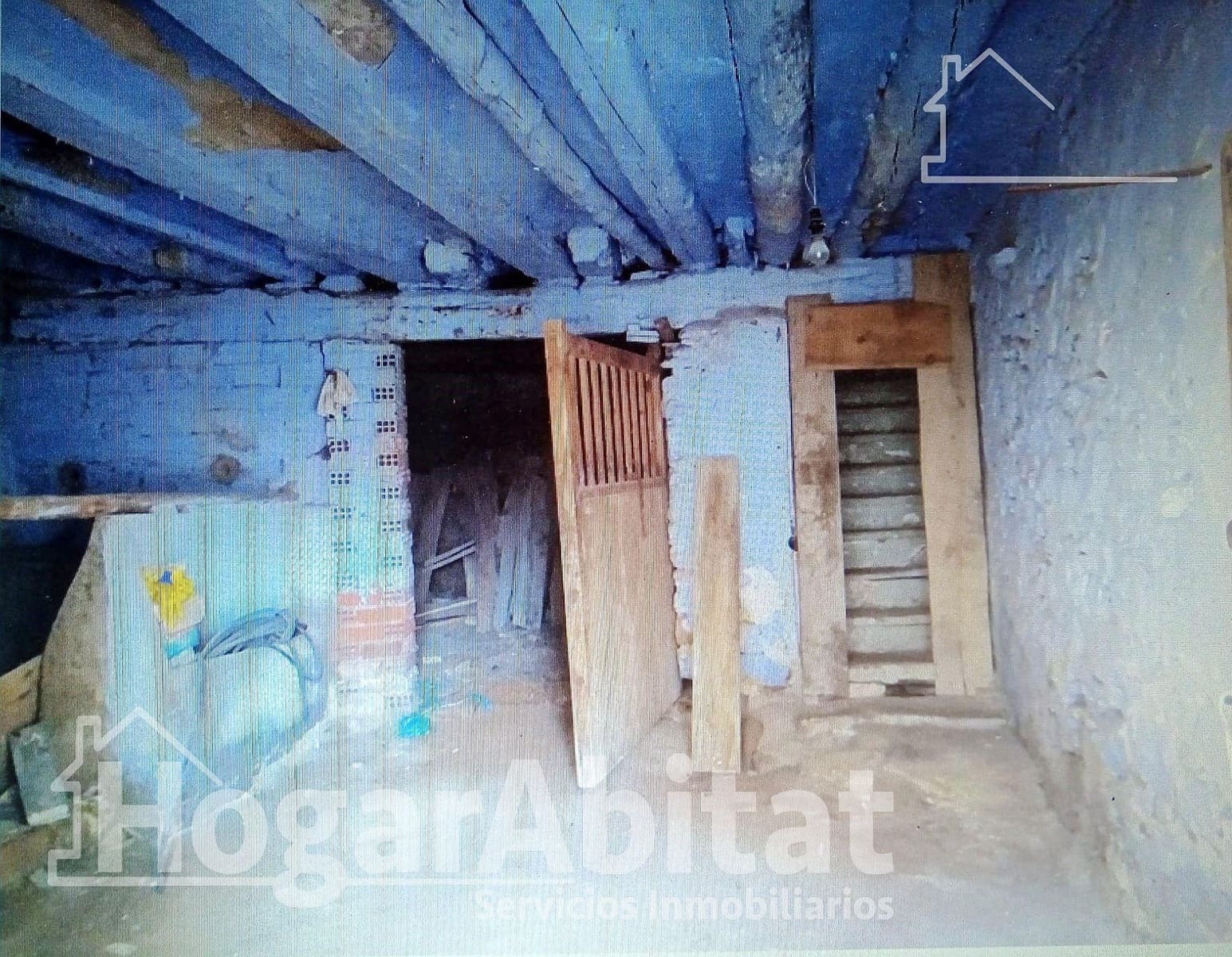 Townhouse for sale in Allepuz - € 53,000 (Ref: 8645219)