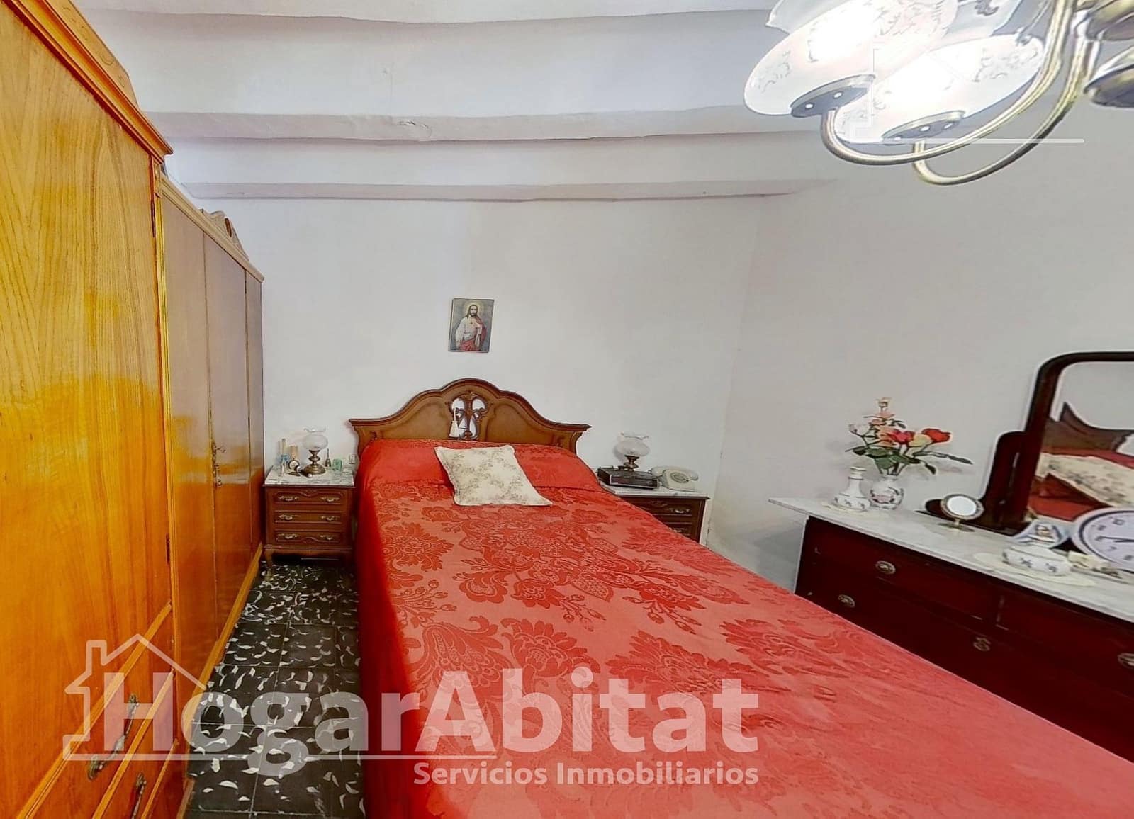 7 bedroom Townhouse for sale in Cortes de Pallas with garage - € 120,000 (Ref: 8662936)