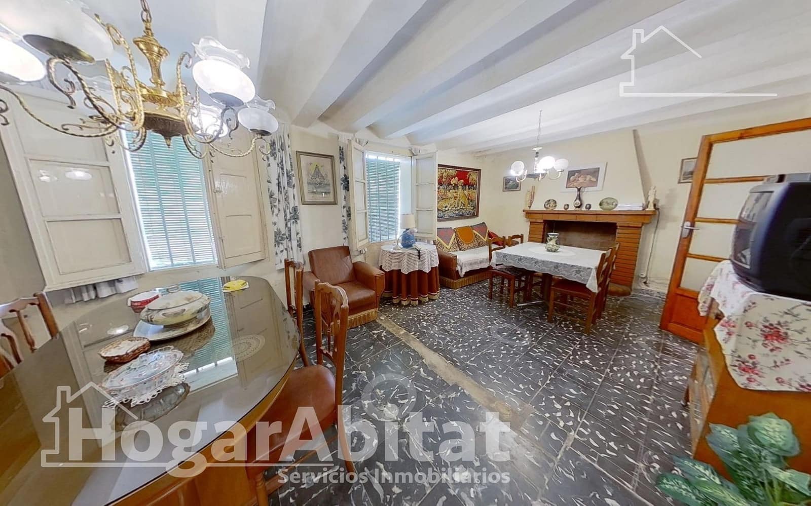 7 bedroom Townhouse for sale in Cortes de Pallas with garage - € 120,000 (Ref: 8662936)