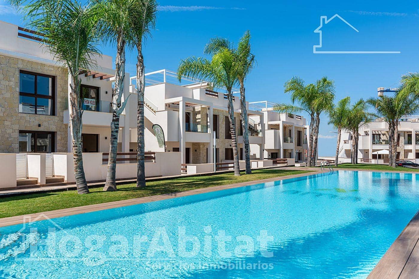 2 soveværelse Rækkehus til salg i Torrevieja med swimmingpool - € 279.000 (Ref: 8714763)