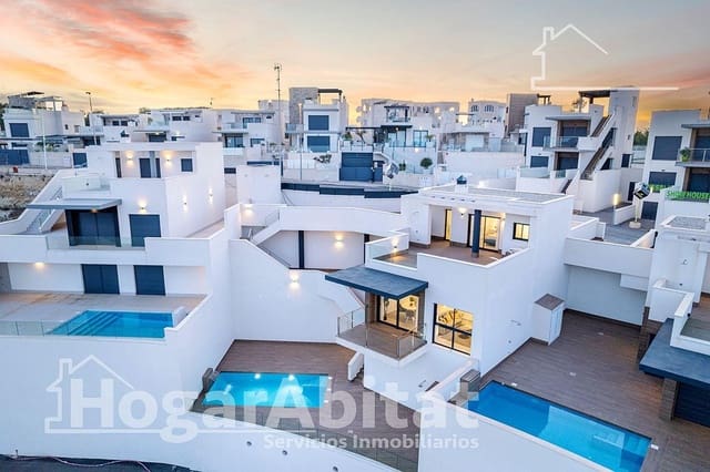 4 camera da letto Villa in vendita in San Miguel de Salinas con piscina garage - 715.000 € (Rif: 8715587)