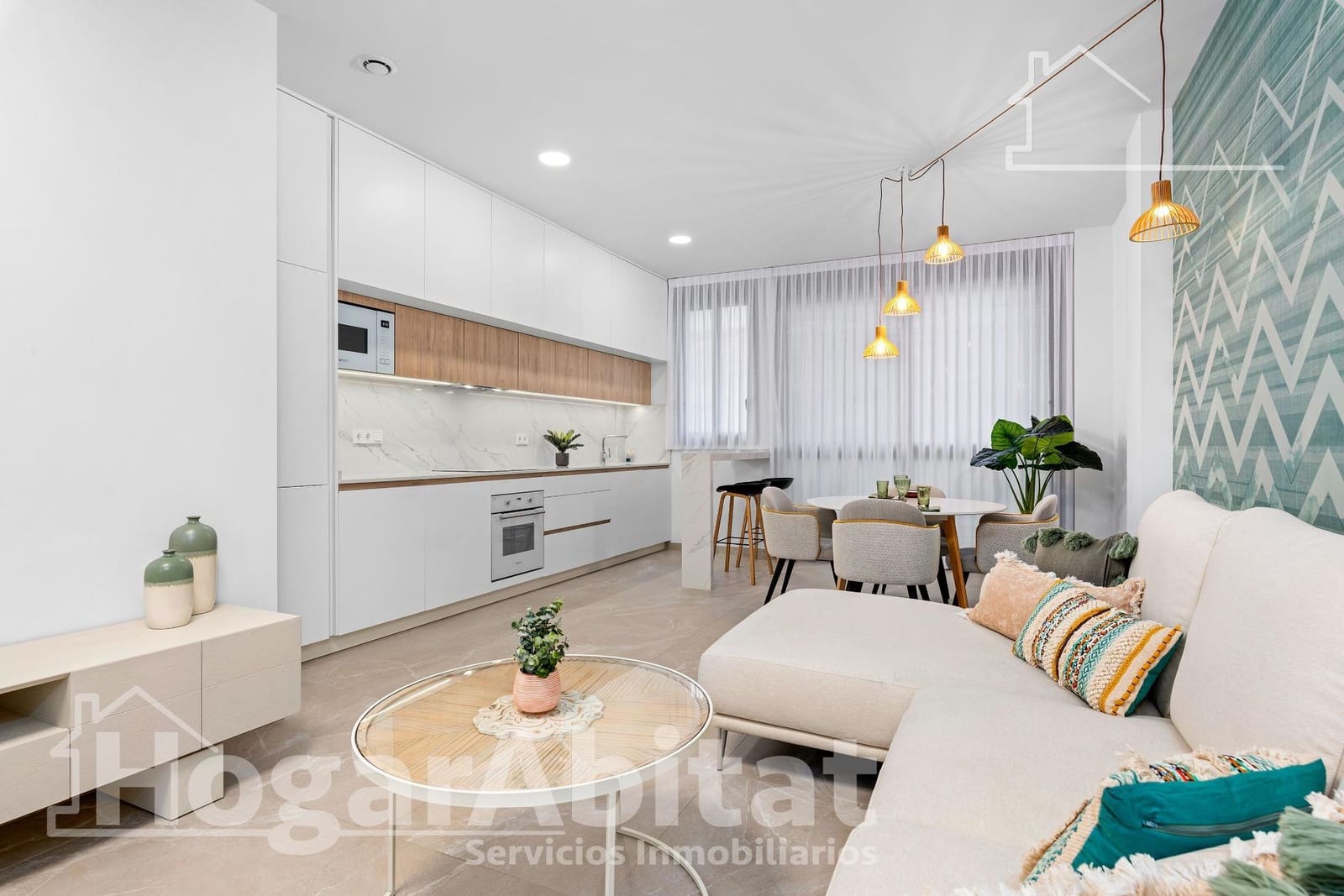 Piso de 1 habitación en Torrevieja en venta con piscina garaje - 339.000 € (Ref: 8715620)