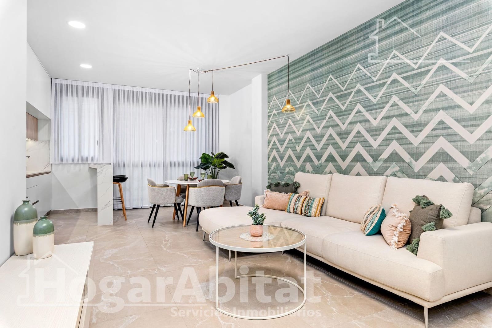 Piso de 1 habitación en Torrevieja en venta con piscina garaje - 339.000 € (Ref: 8715620)