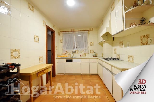 4 bedroom Flat for sale in Villalonga - € 100,000 (Ref: 8834431)