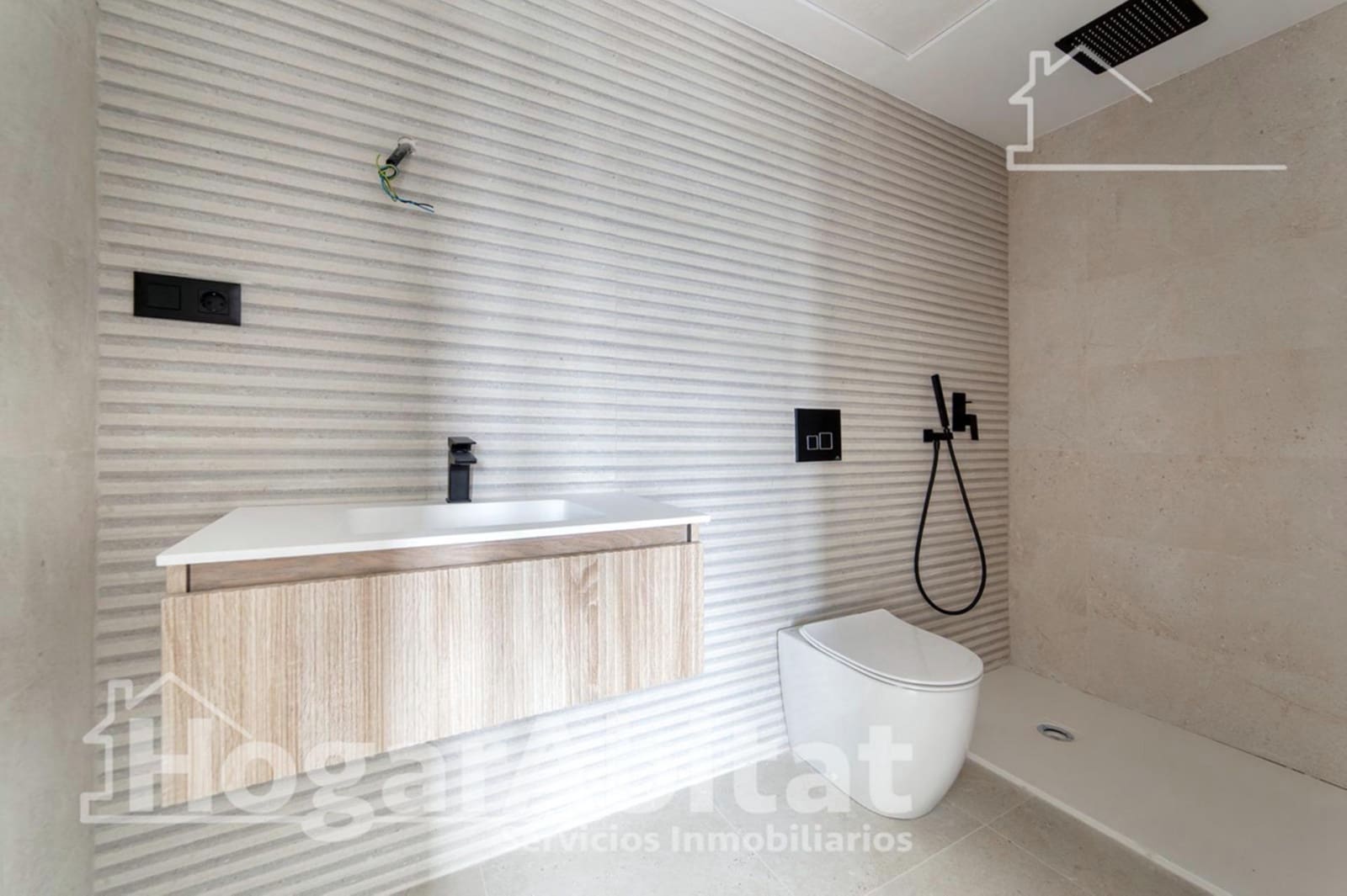 3 bedroom Flat for sale in Oliva with pool garage - € 425,000 (Ref: 8857115)
