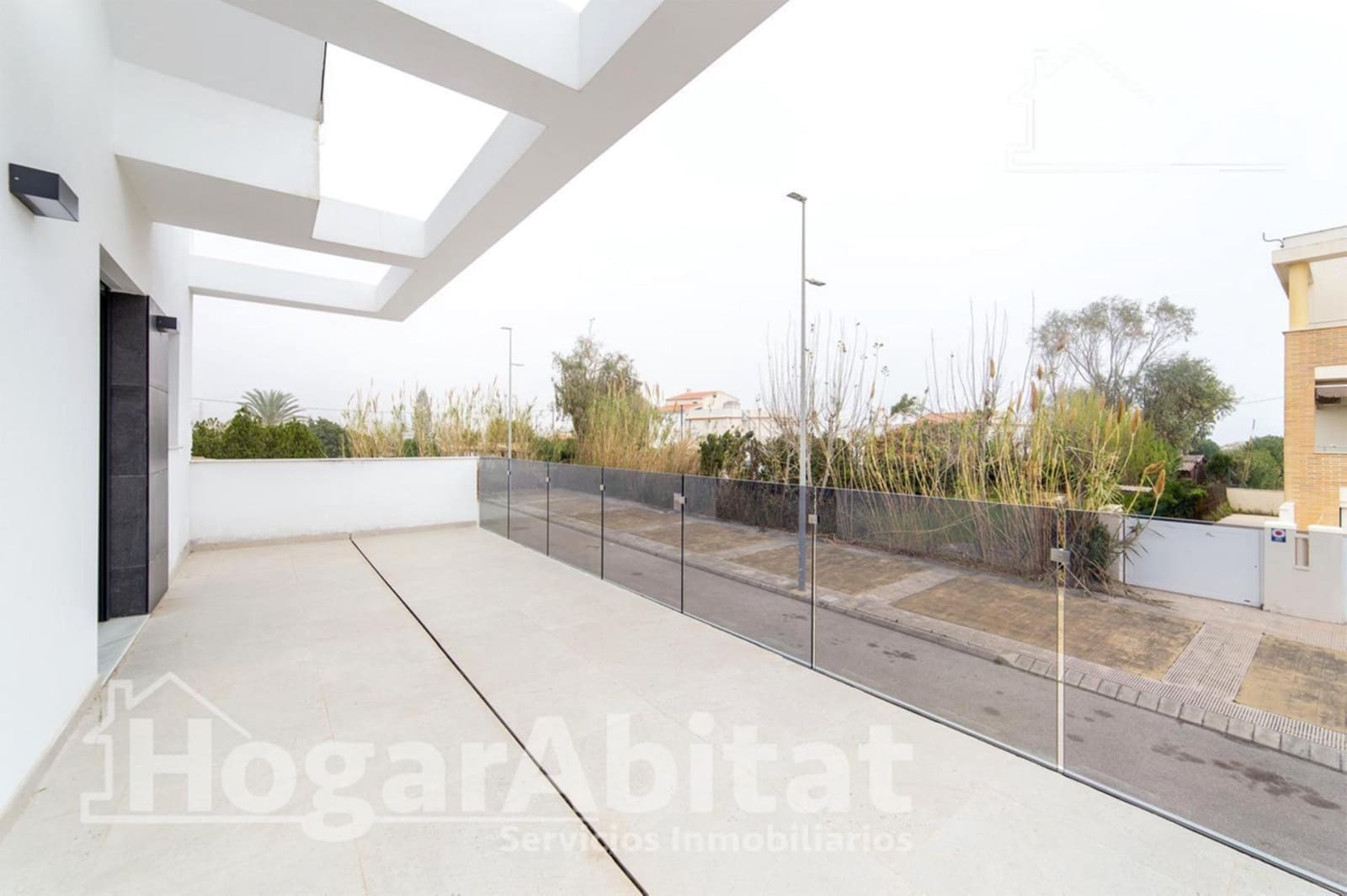 3 bedroom Flat for sale in Oliva with pool garage - € 425,000 (Ref: 8857115)