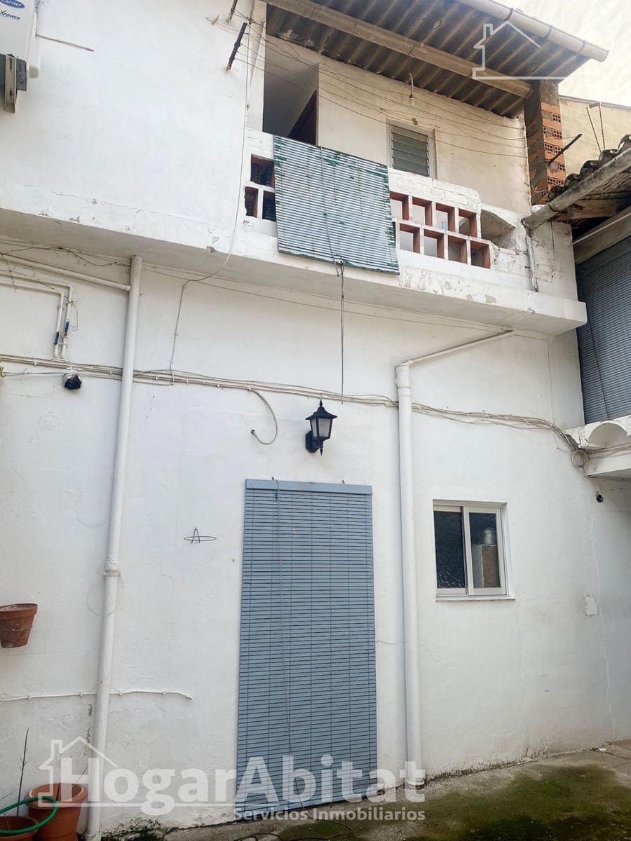 6 soveværelse Byhus til salg i La Pobla Llarga - € 130.000 (Ref: 8869715)