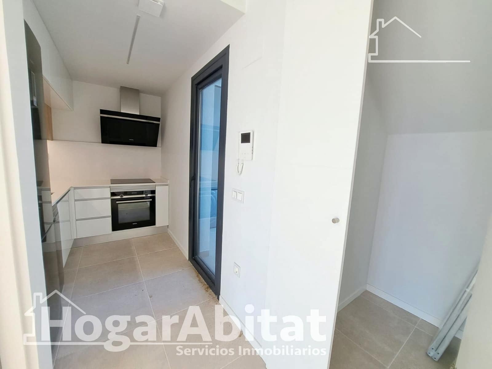 3 sypialnia Penthouse na sprzedaż w Denia z basenem garażem - 799 000 € (Ref: 8893221)