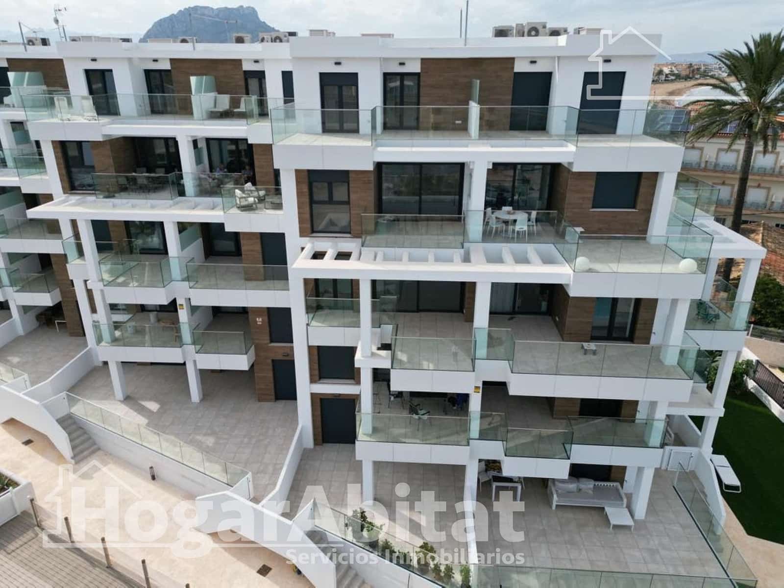 3 sypialnia Penthouse na sprzedaż w Denia z basenem garażem - 799 000 € (Ref: 8893221)