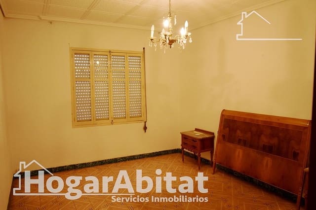 6 soveværelse Byhus til salg i Vila-real - € 130.000 (Ref: 8948801)