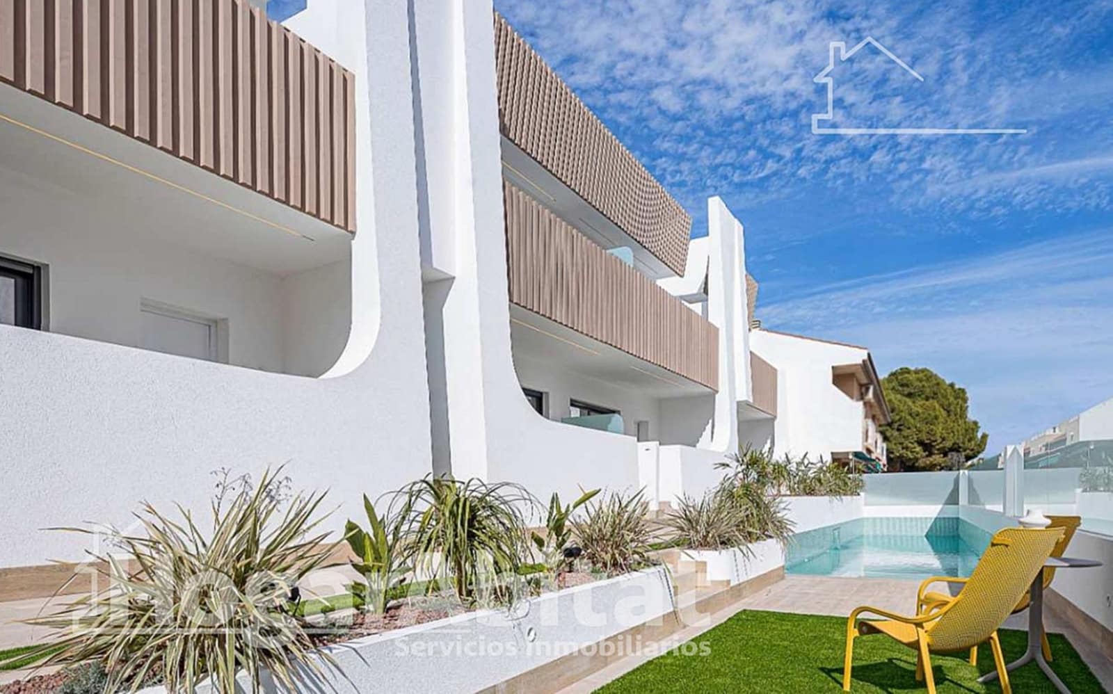 2 bedroom Penthouse for sale in San Pedro del Pinatar with pool garage - € 265,000 (Ref: 8988560)