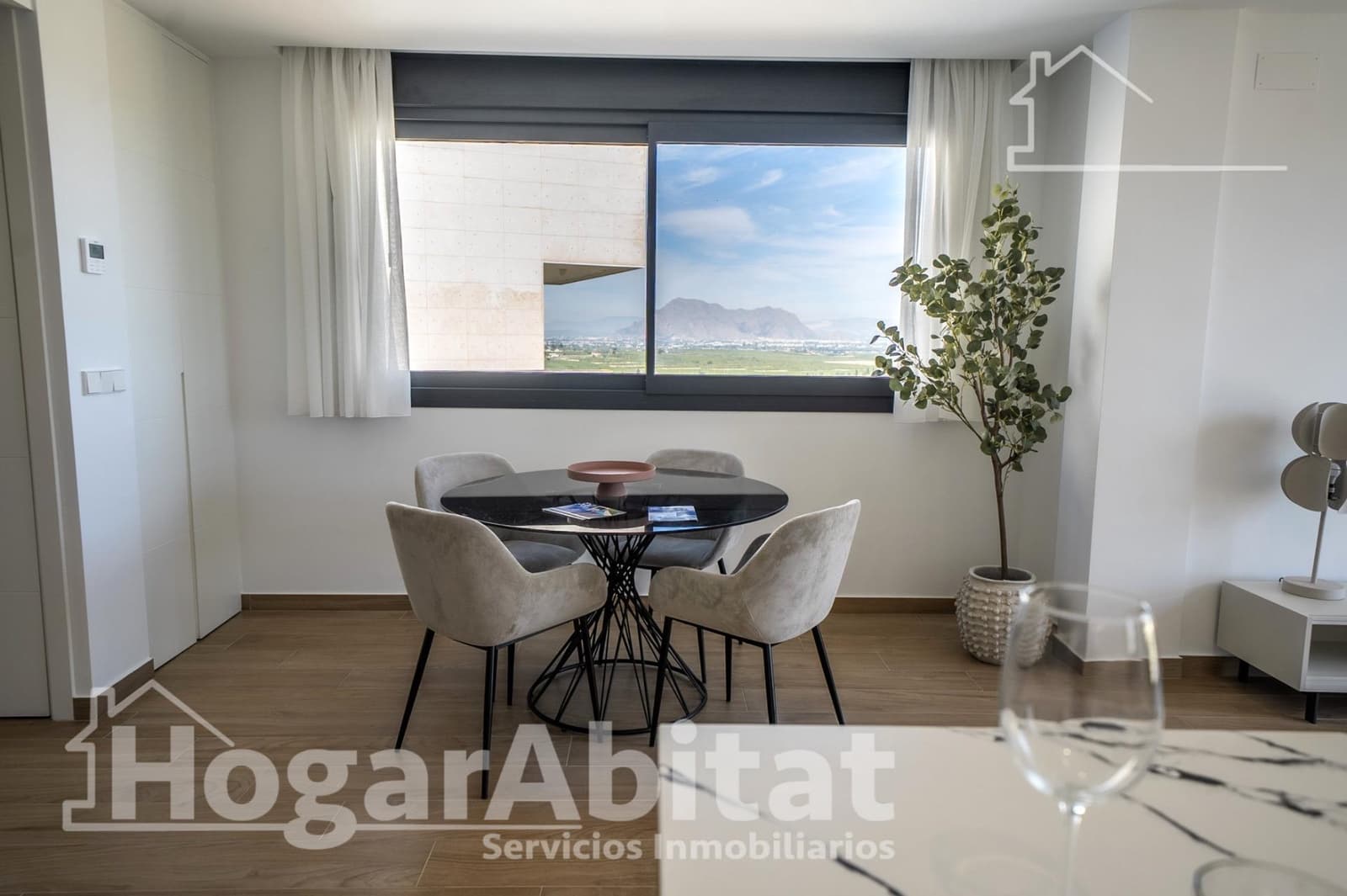 3 soverom Rekkehus til salgs i Algorfa med svømmebasseng garasje - € 465 000 (Ref: 9016210)