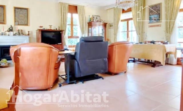 5 sovrum Villa till salu i Valladolid stad med garage - 559 999 € (Ref: 9016225)