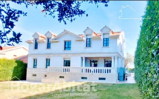 5 sovrum Villa till salu i Valladolid stad med garage - 559 999 € (Ref: 9016225)