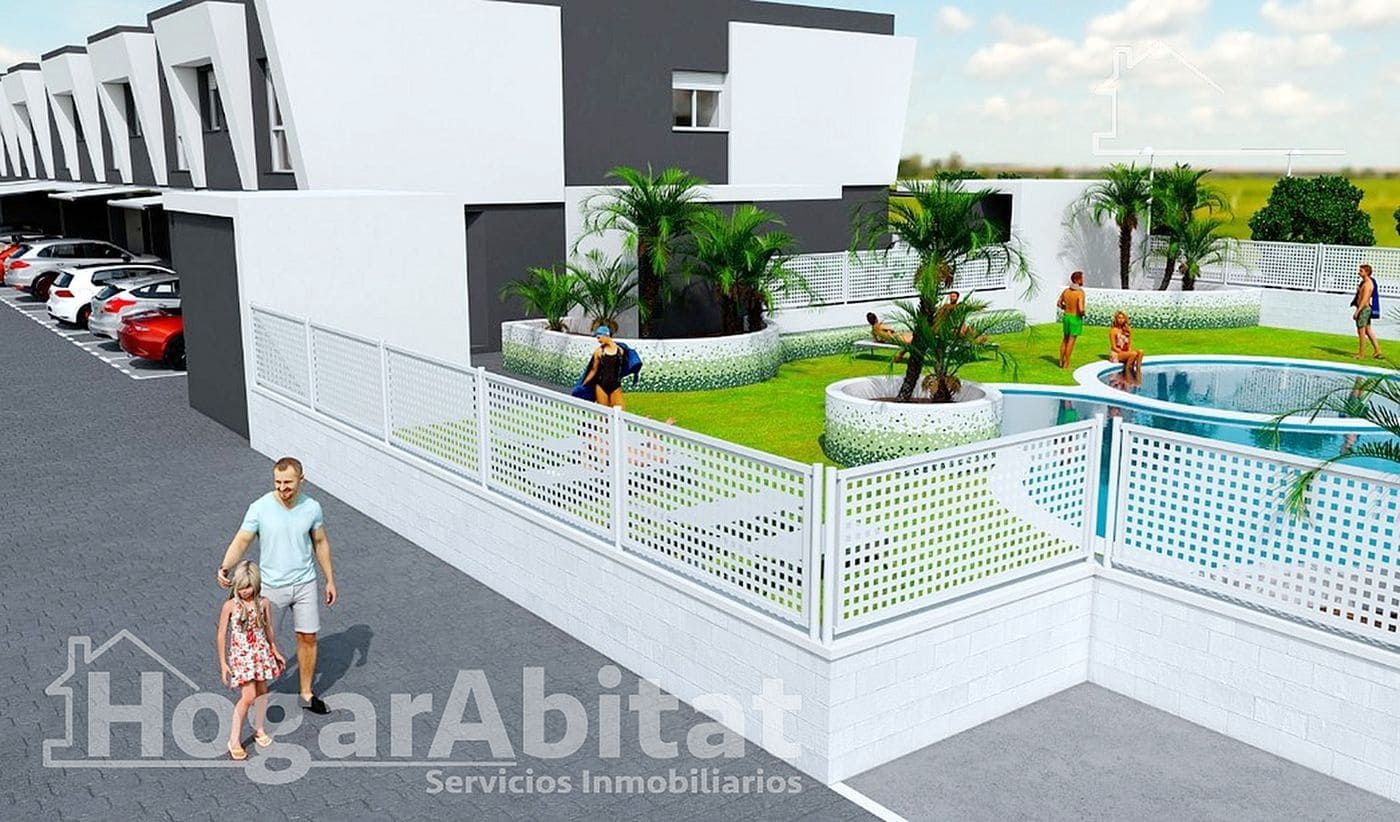 2 soveværelse Rækkehus til salg i Oropesa  med swimmingpool garage - € 261.000 (Ref: 9023505)