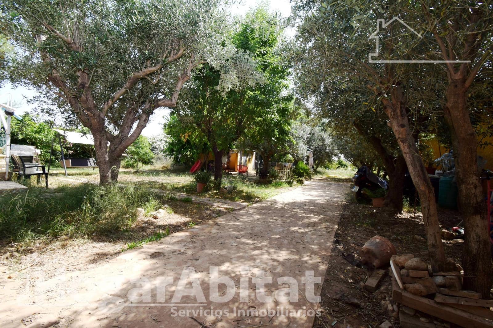 4 soveværelse Villa til salg i Cheste med garage - € 160.000 (Ref: 9062415)