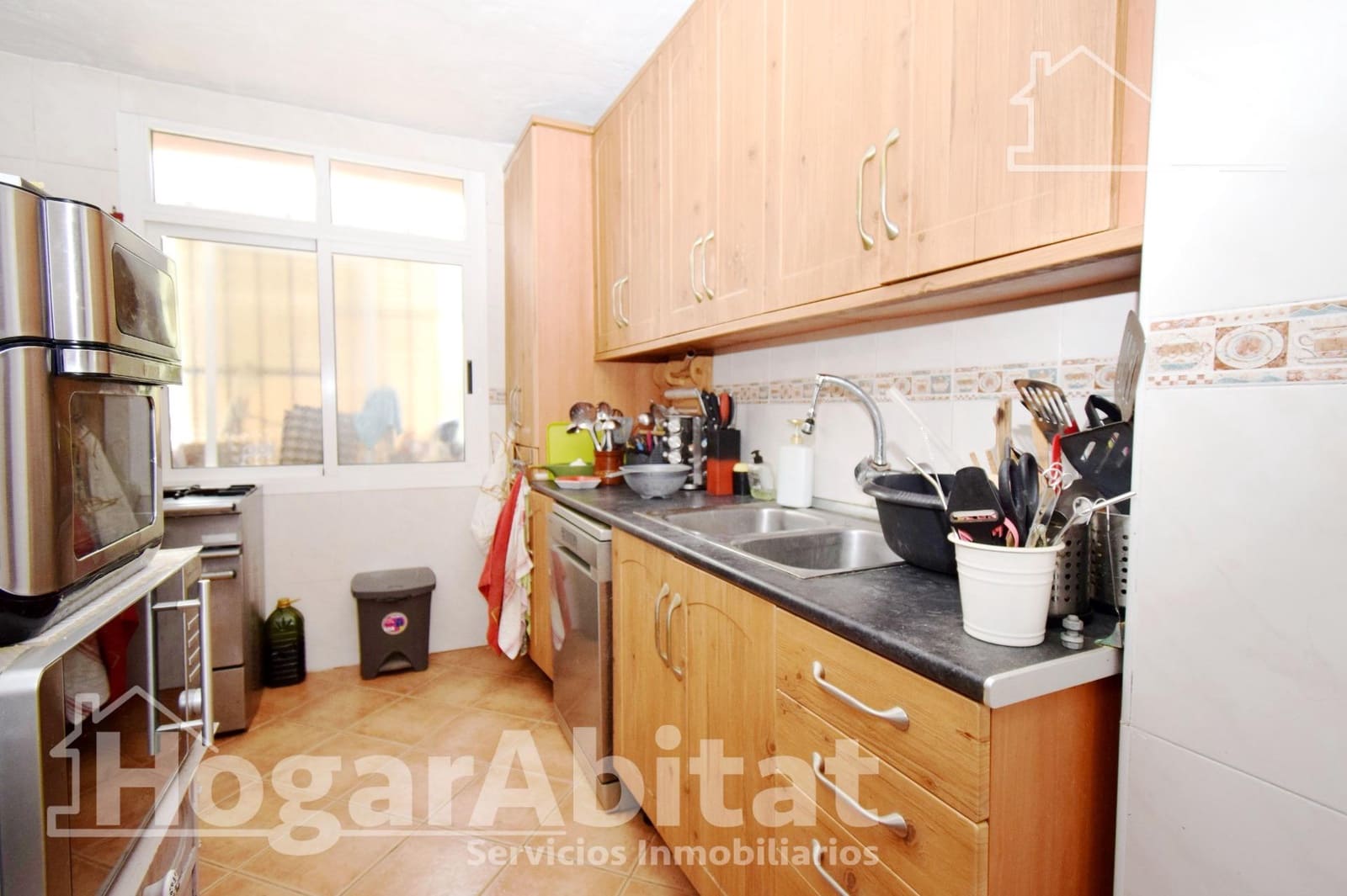 4 soveværelse Villa til salg i Cheste med garage - € 160.000 (Ref: 9062415)