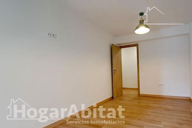 4 makuuhuone Asunto myytävänä paikassa Castelló de la Plana - 143 000 € (Ref: 9077985)