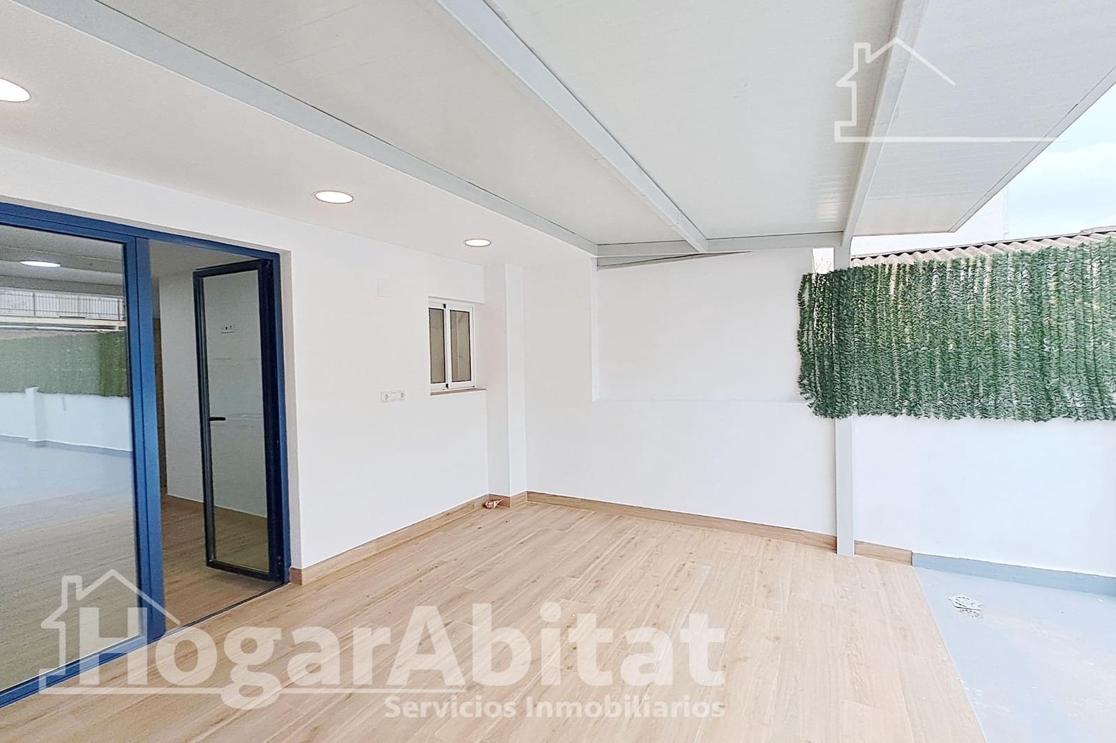 4 soveværelse Lejlighed til salg i Castello de la Plana - € 143.000 (Ref: 9077985)