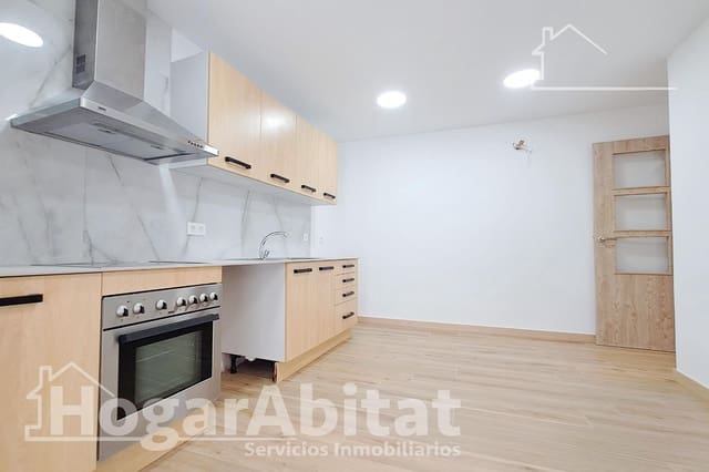 4 makuuhuone Asunto myytävänä paikassa Castelló de la Plana - 143 000 € (Ref: 9077985)