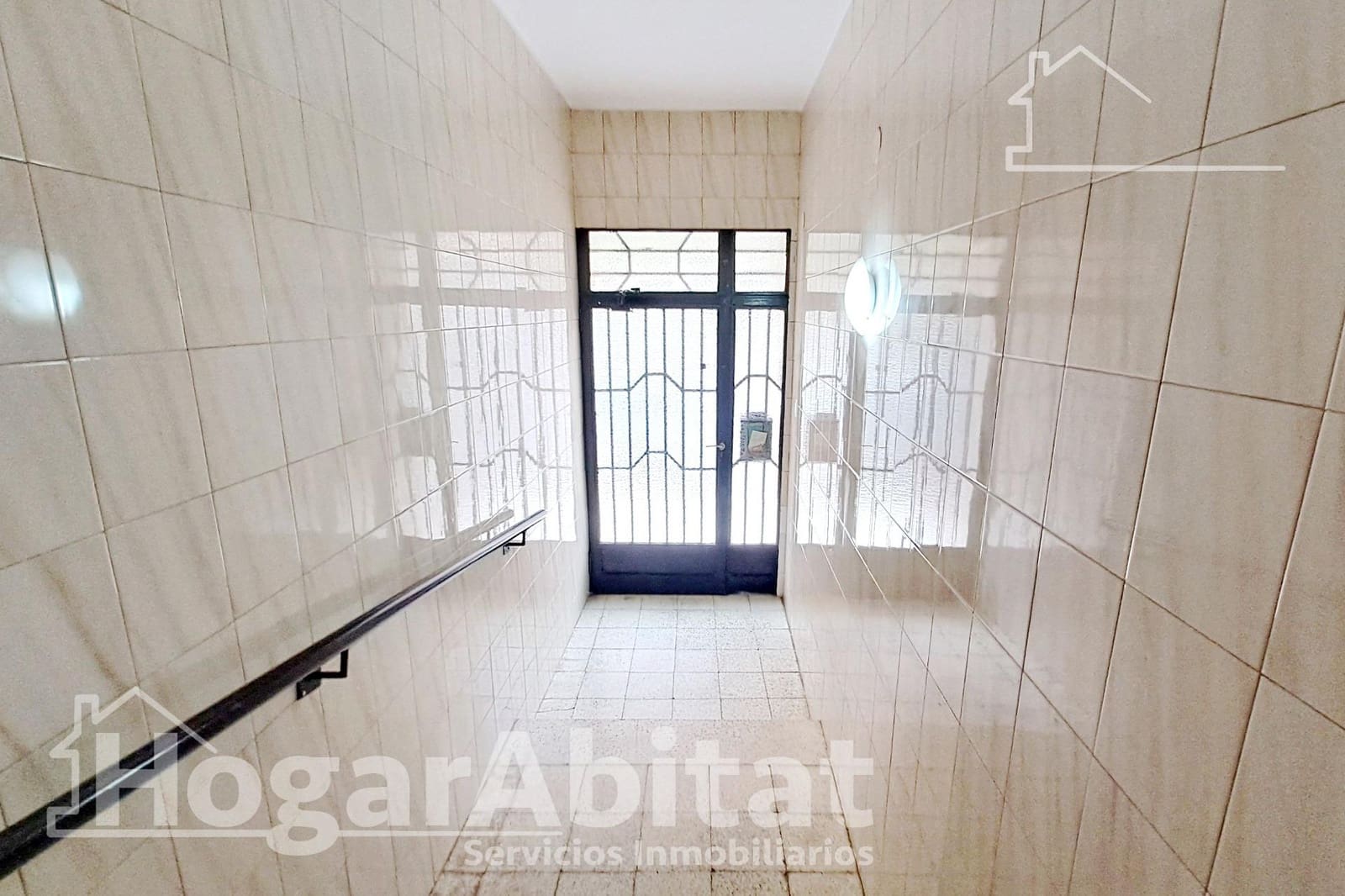 4 soveværelse Lejlighed til salg i Castello de la Plana - € 143.000 (Ref: 9077985)