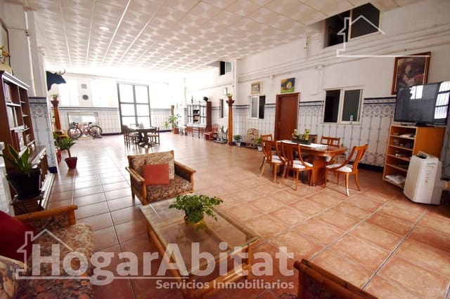 6 bedroom Villa for sale in Burriana / Borriana with garage - € 295,000 (Ref: 9099155)