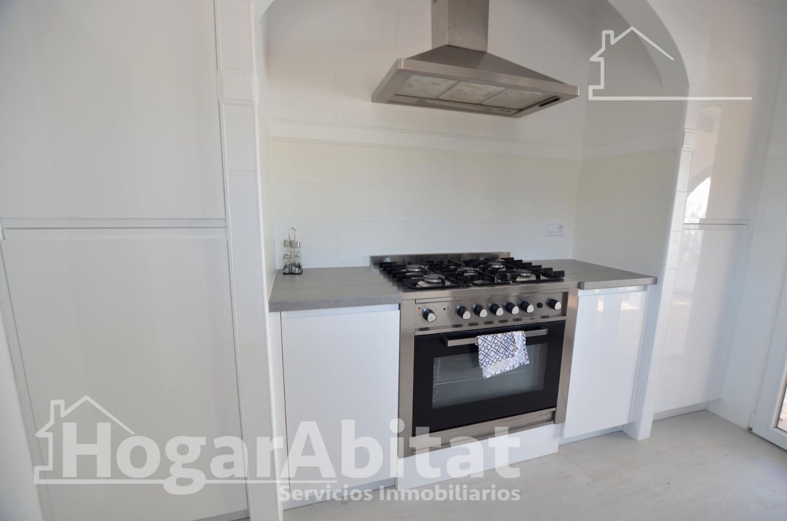 5 sypialnia Willa na sprzedaż w Calpe / Calp z basenem garażem - 799 000 € (Ref: 9108745)