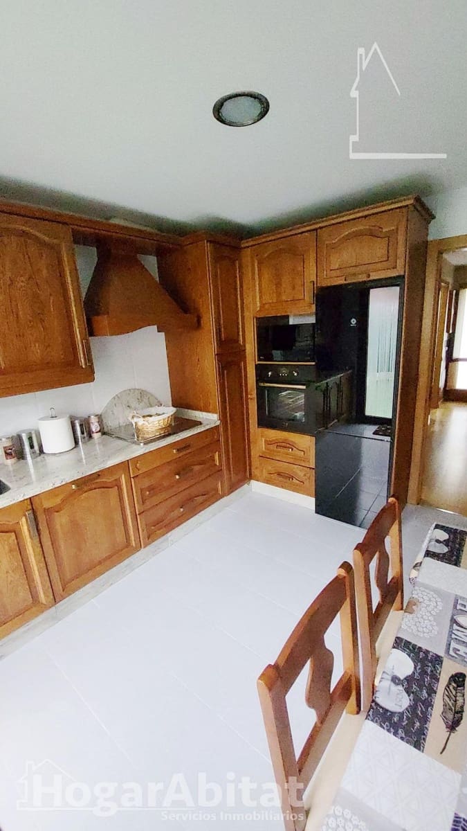 3 sypialnia Dom szeregowy na sprzedaż w Medina del Campo z garażem - 265 000 € (Ref: 9118789)