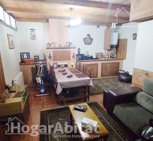 3 Zimmer Reihenhaus zu verkaufen in Medina del Campo mit Garage - 265.000 € (Ref: 9118789)