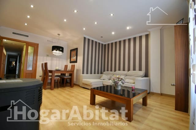 Piso de 4 habitaciones en Algemesí en venta con garaje - 195.000 € (Ref: 9137176)