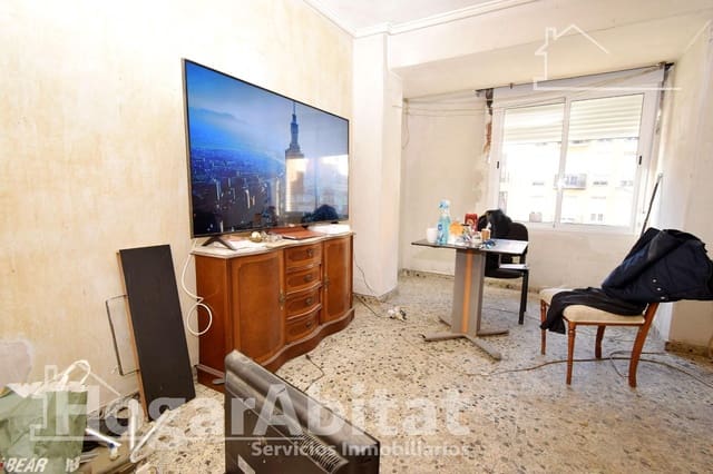 3 soveværelse Lejlighed til salg i Torrefiel, Valencia by - € 230.000 (Ref: 9149306)
