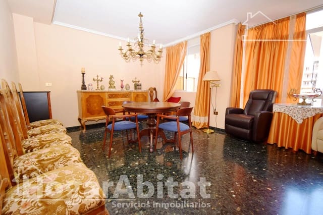 3 bedroom Flat for sale in Sagunto / Sagunt with garage - € 195,000 (Ref: 9159523)