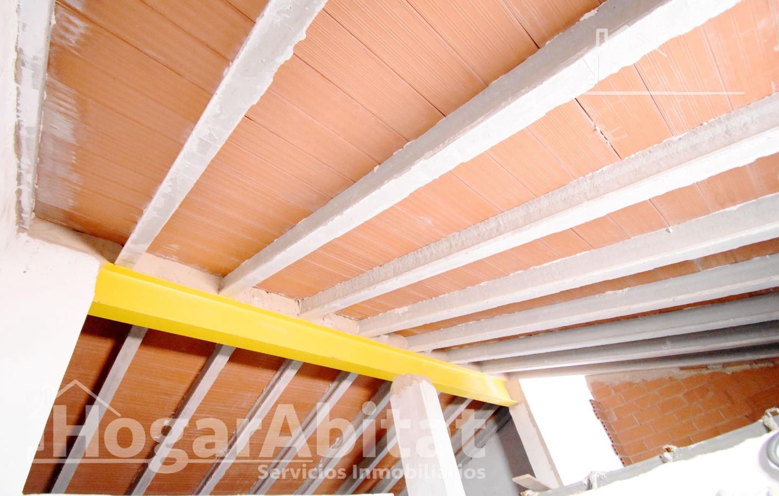 5 sypialnia Dom na sprzedaż w Pego z garażem - 137 000 € (Ref: 9159530)