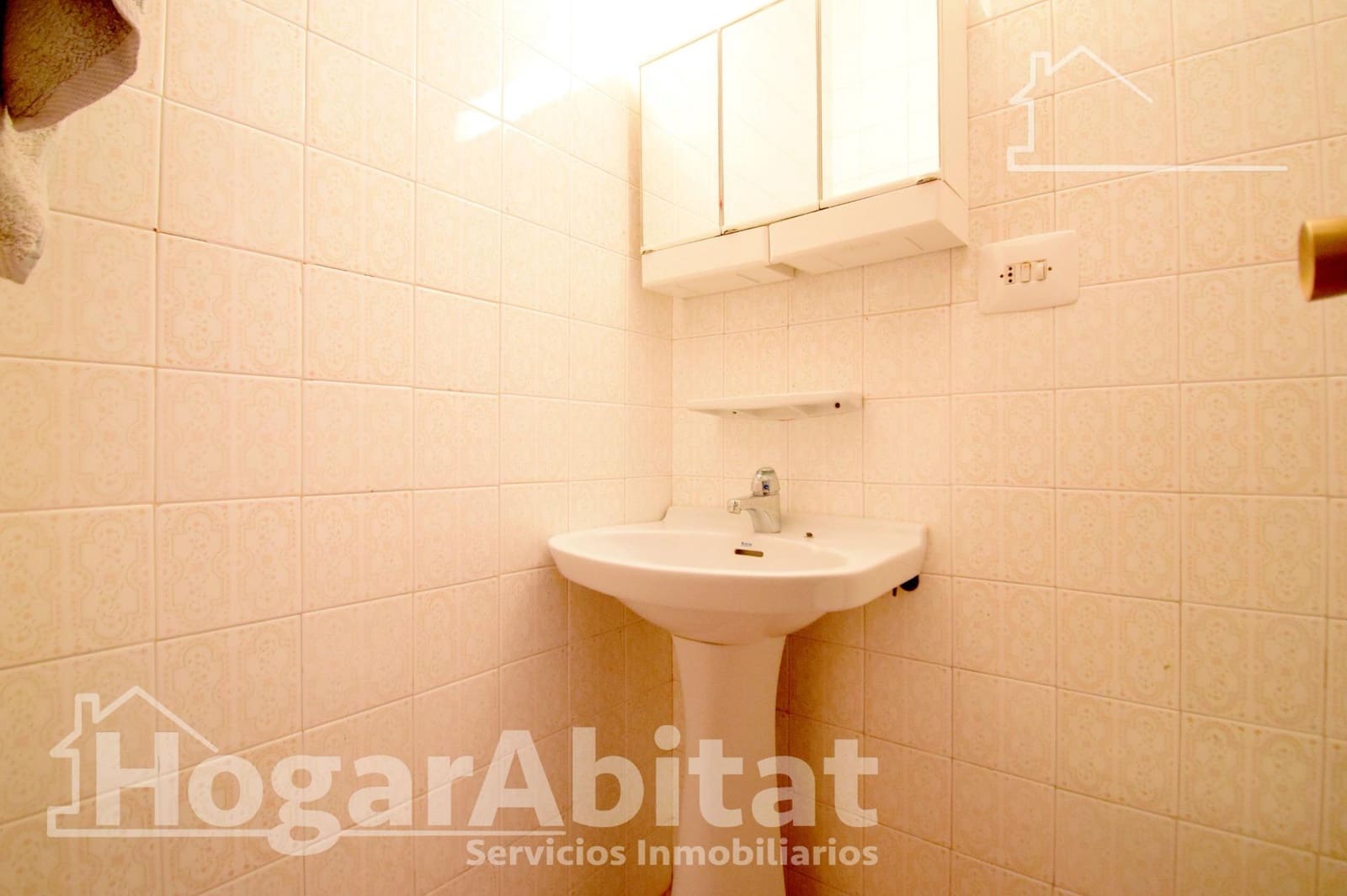 5 sypialnia Dom na sprzedaż w Pego z garażem - 137 000 € (Ref: 9159530)