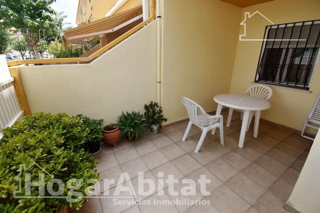 2 bedroom Flat for sale in Oropesa  with garage - € 135,000 (Ref: 9162328)