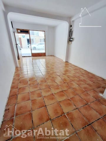 Kommersiell til salgs i Benicalap, Valencia by - € 69 900 (Ref: 9163785)