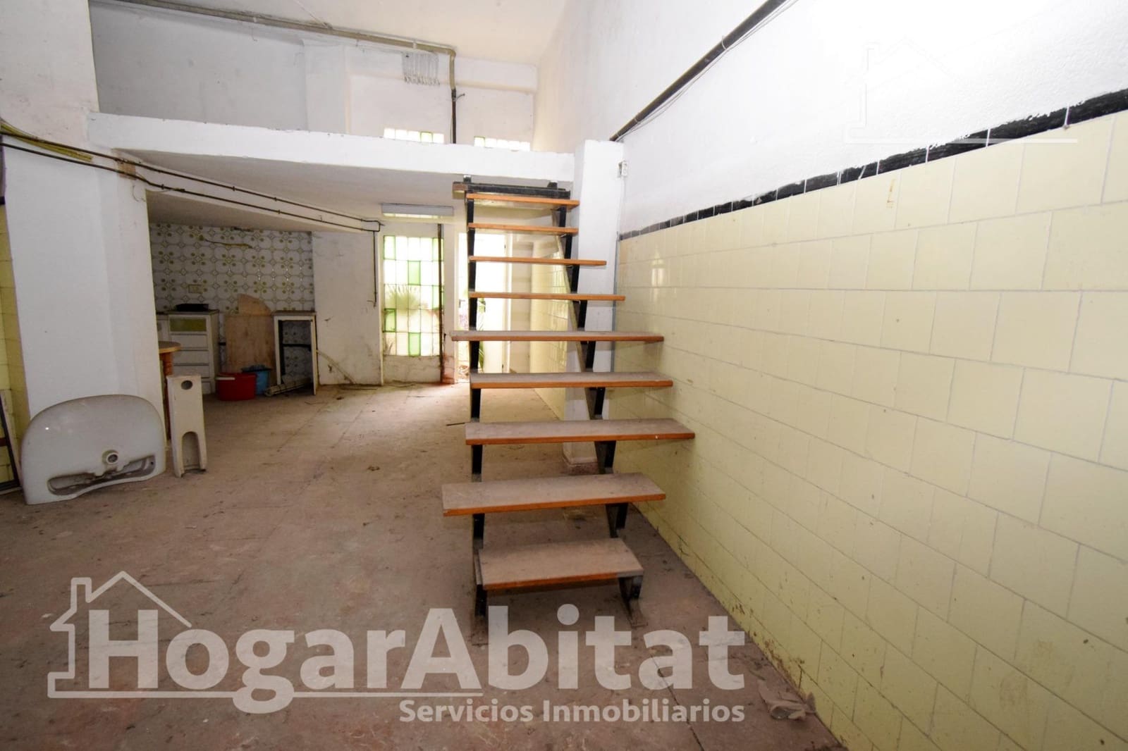 Erhverv til leje i Valencia by - € 750 (Ref: 9191103)