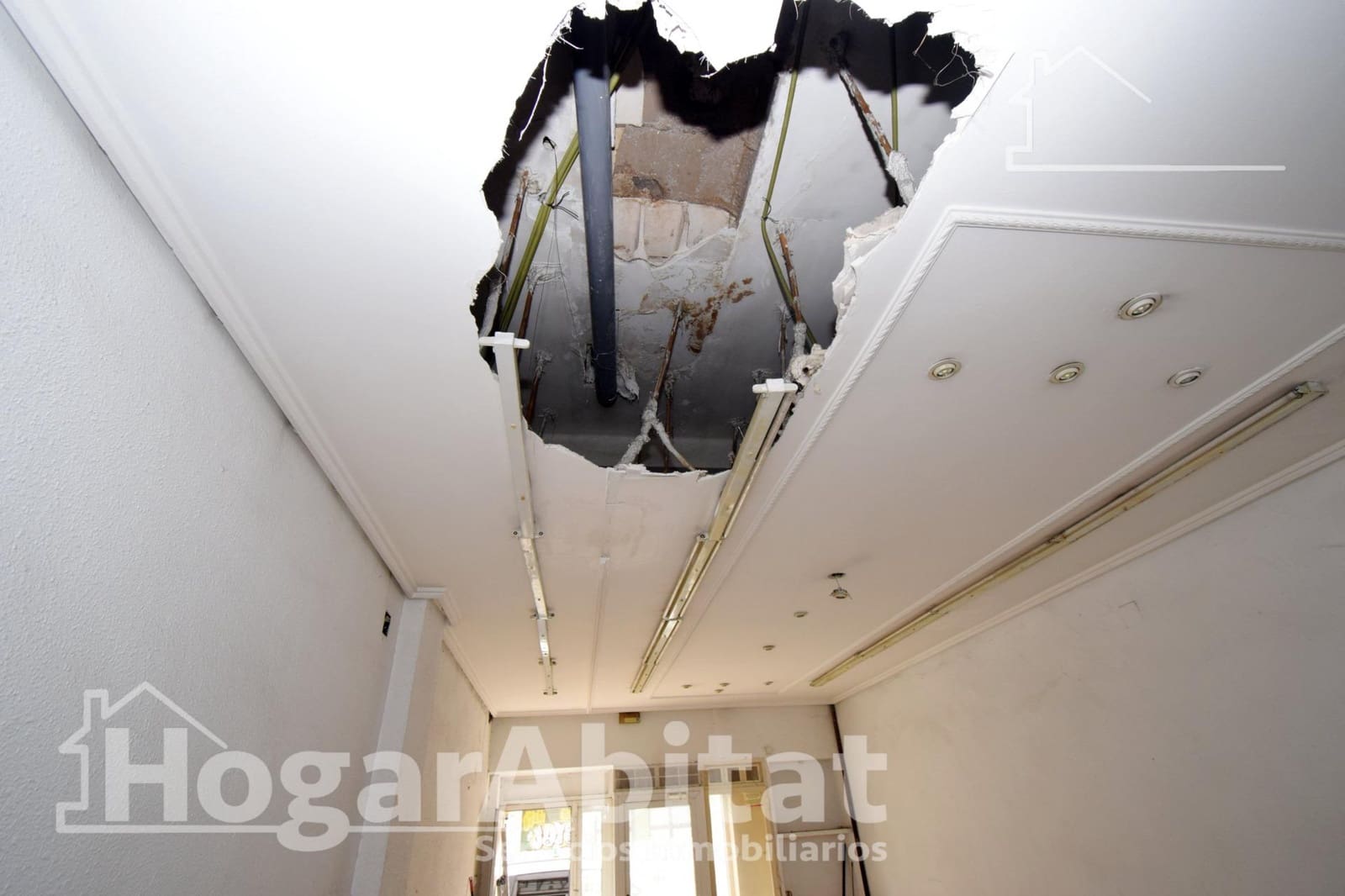 Erhverv til leje i Valencia by - € 750 (Ref: 9191103)