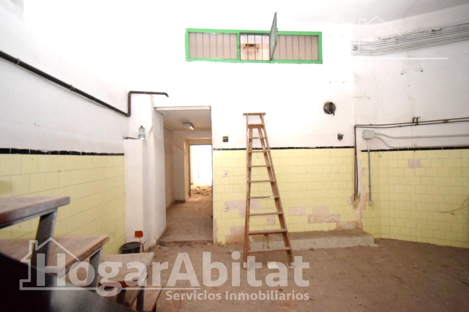 Erhverv til leje i Valencia by - € 750 (Ref: 9191103)