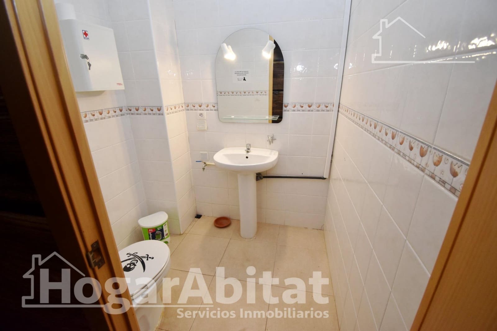 Erhverv til salg i Burriana / Borriana - € 150.000 (Ref: 9200549)