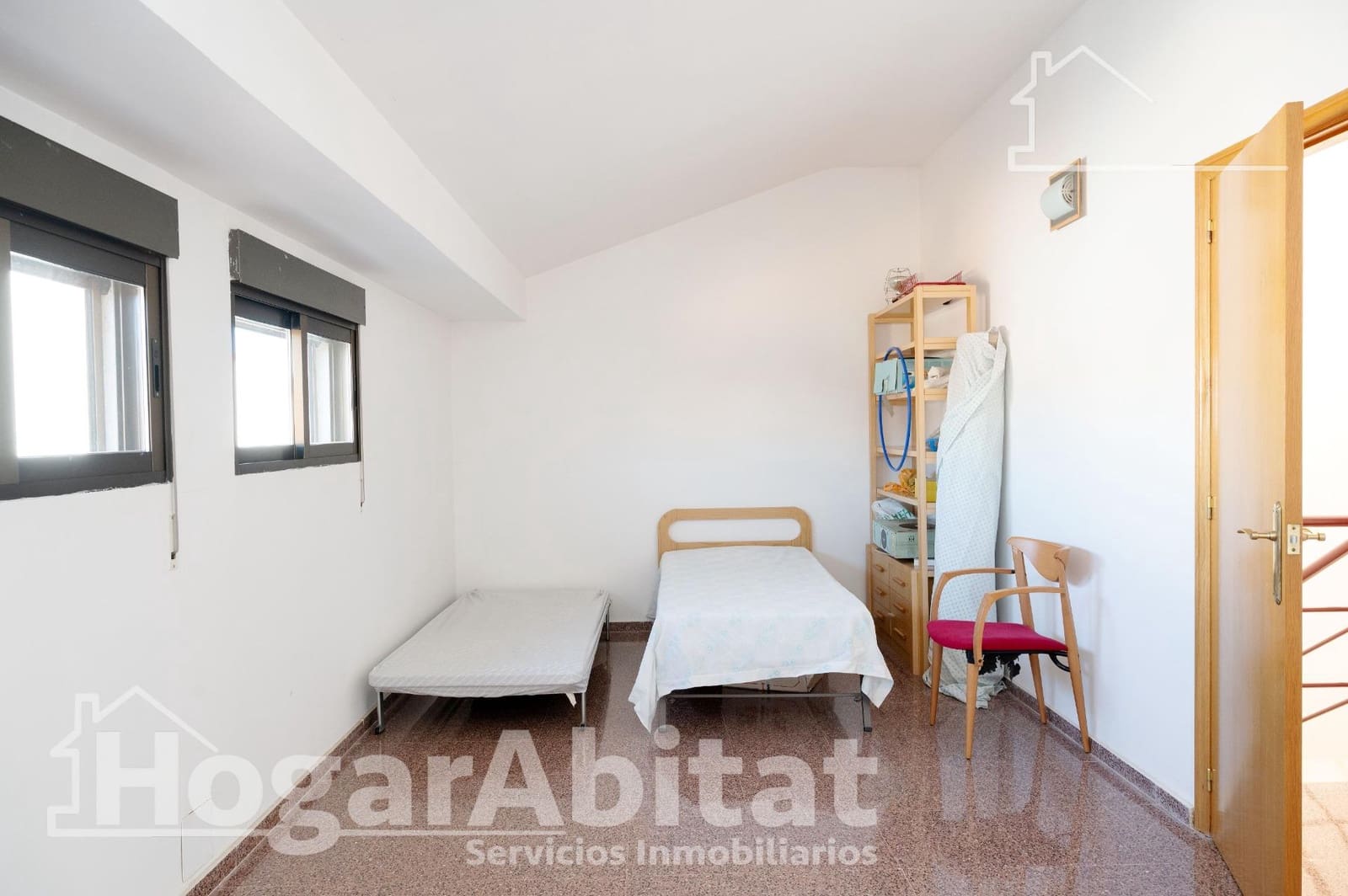 Casa de 6 habitaciones en Les Coves de Vinromà en venta con garaje - 220.000 € (Ref: 9215113)