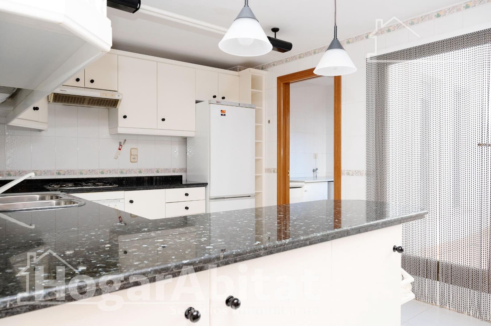 Casa de 6 habitaciones en Les Coves de Vinromà en venta con garaje - 220.000 € (Ref: 9215113)