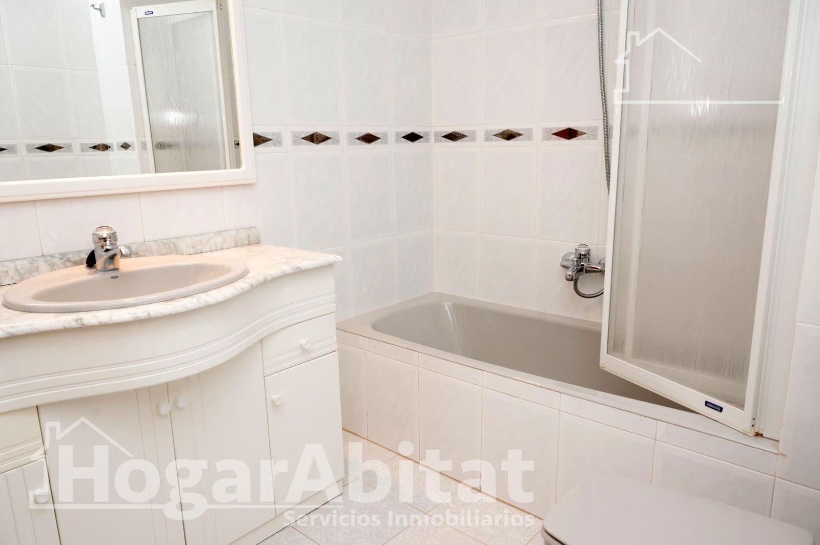 Casa de 6 habitaciones en Les Coves de Vinromà en venta con garaje - 220.000 € (Ref: 9215113)