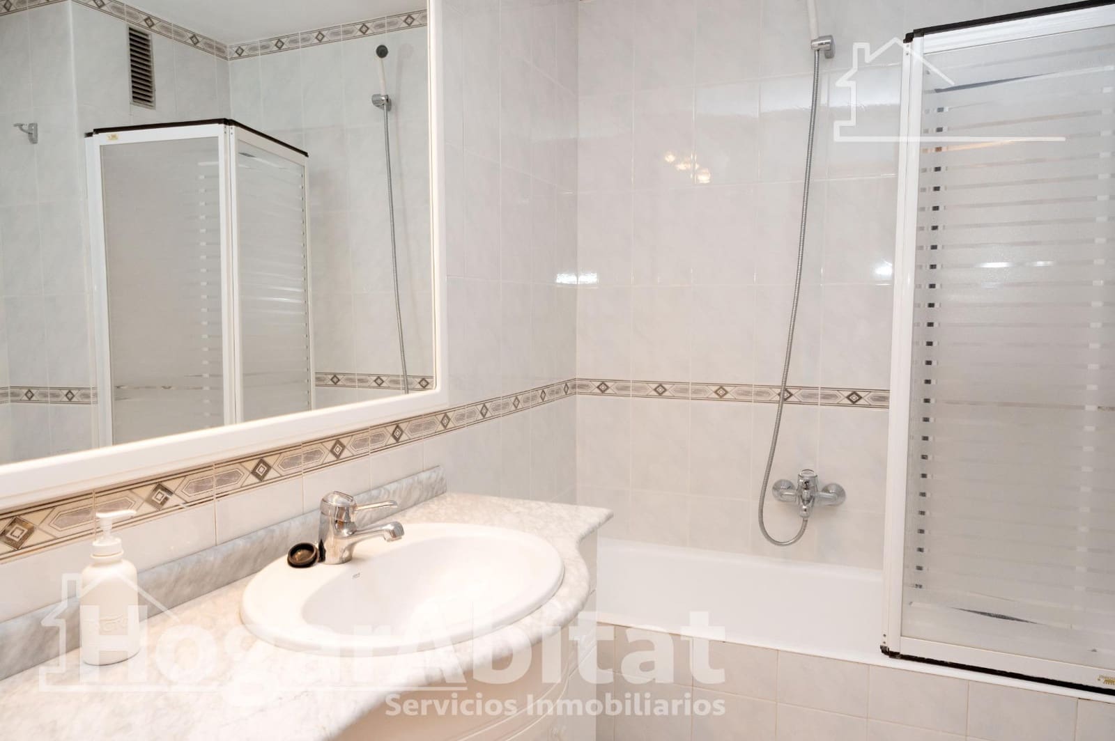 Casa de 6 habitaciones en Les Coves de Vinromà en venta con garaje - 220.000 € (Ref: 9215113)