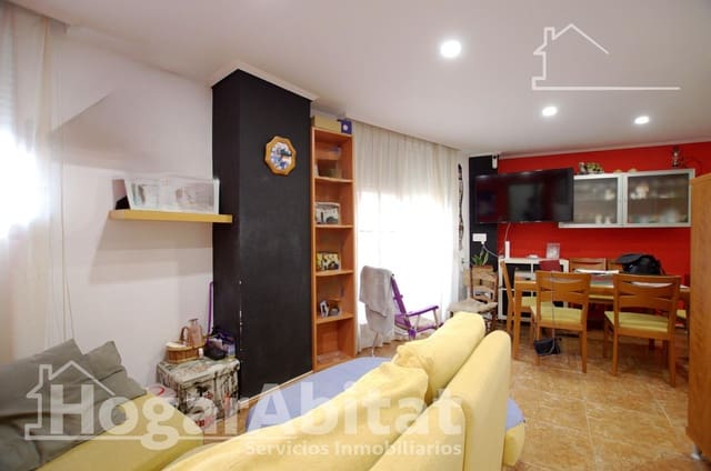 3 bedroom Townhouse for sale in Tavernes de la Valldigna with garage - € 270,000 (Ref: 9220019)