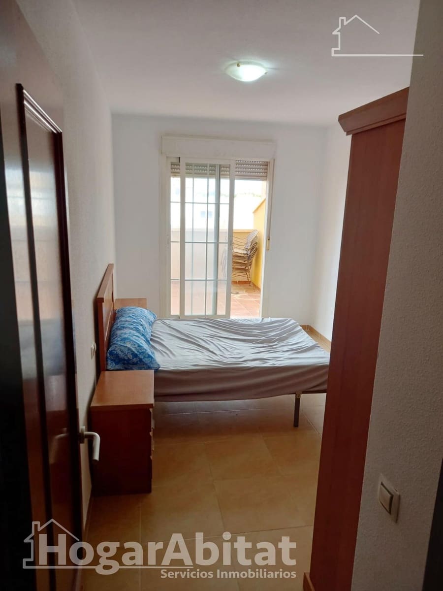 2 slaapkamer Penthouse te koop in Roquetas de Mar met zwembad - € 150.000 (Ref: 9252040)